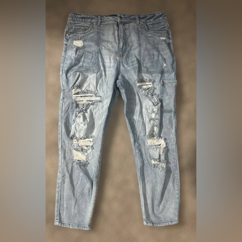 Tinseltown Women's Distressed Light Blue Straight Leg Jeans